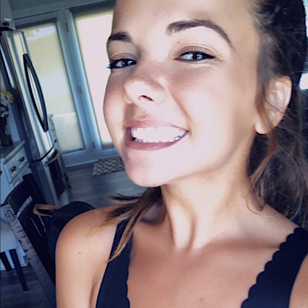 Meet your Posher, Savannah